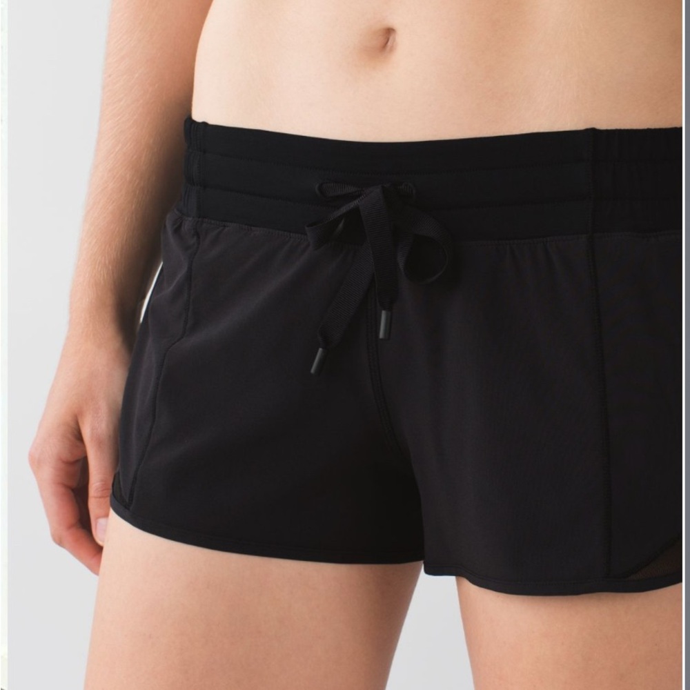 LULULEMON HOTTY HOT SHORT